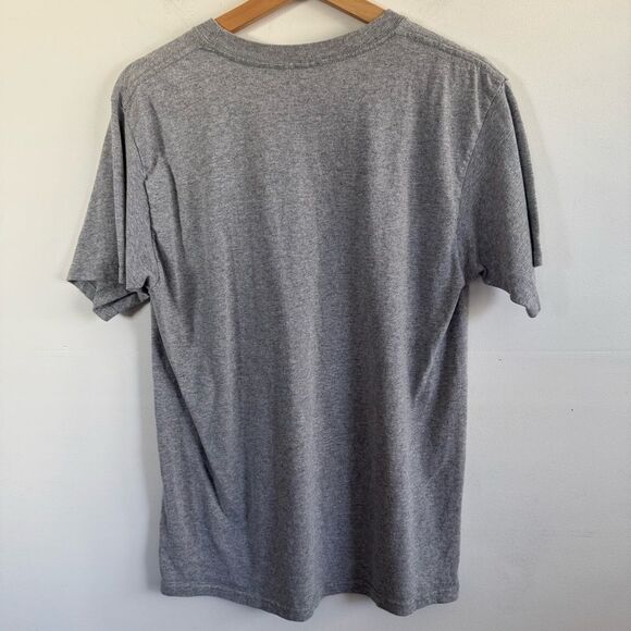 Marvel Gray Graphic T-Shirt short sleeve Men’s size Medium - Picture 6 of 6
